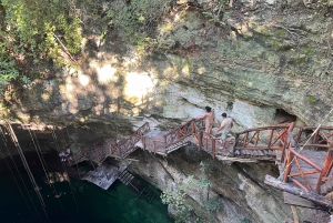 Da Valladolid: Tour di Chichen Itza e 2 Cenotes