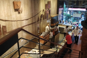 Full Day Tour with a Cultural Perspective + Palacio Barolo