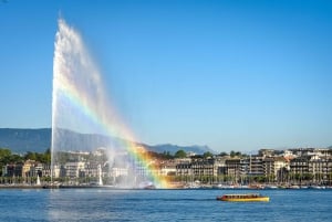 Geneva: Scenic Lake Cruise with Snacks and Wine