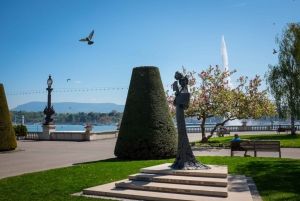 Geneve: Maisemallinen järviristeily, jossa tarjolla välipaloja ja viiniä