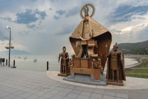 Guadalajara: Lake Chapala and Ajijic Day Trip with Boat Trip