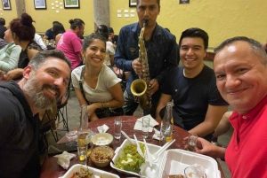 Guadalajara: Mexican Pubs and Fiesta Tour!