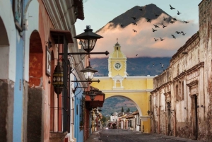 Guatemala: City Highlights Walking Tour