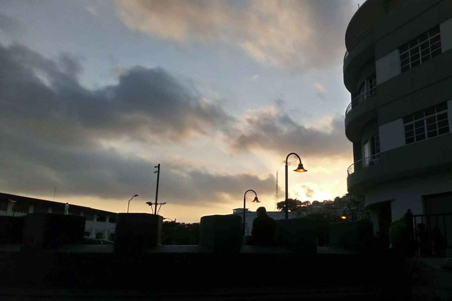 Guayaquil: Personalized City Tour with Guide