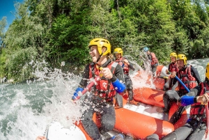 Alta Savoia: discesa in rafting alla scoperta del territorio e aperitivo