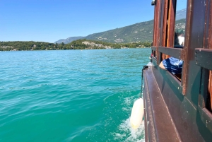 アンシーとエクス・レ・バンから出発：シャナーズ訪問と湖でのクルーズをお楽しみください