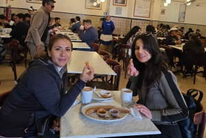 Historic Center: Private tour with murals, history, and churros