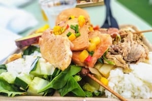 Honolulu: Ka Moana Luau Dinner and Show with Transportation