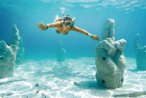 Passeio de catamarã pela Isla Mujeres a partir de Cancún