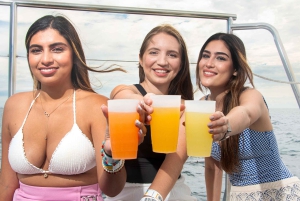 Passeio de catamarã pela Isla Mujeres a partir de Cancún