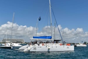 Isla Mujeres: Katamaran og snorkeloplevelse kun for voksne
