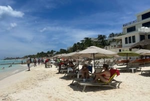 Isla Mujeres: Katamaran og snorkeloplevelse kun for voksne