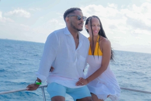 Isla Mujeres: Snorkeling Tour with Open Bar