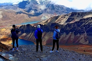 LA PAZ: TOUR GUIADO CHACALTAYA + VALLE DE LA LUNA