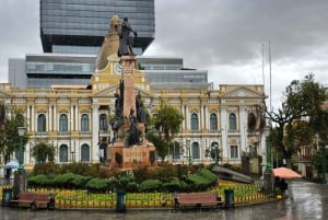 La Paz: politieke geschiedenis met kabelbaan en museum