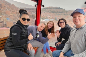 La Paz: Private City Tour with Cable Car & Moon Valley Visit