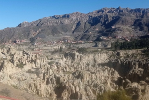 La Paz: Private City Tour with Cable Car & Moon Valley Visit
