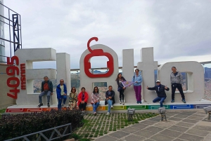 La Paz: Private City Tour with Cable Car & Moon Valley Visit