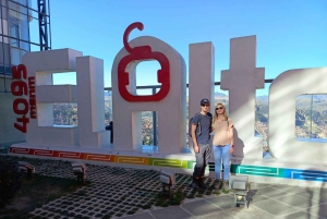 La Paz: Private City Tour with Cable Car & Moon Valley Visit