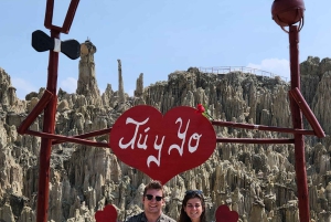 La Paz: Private City Tour with Cable Car & Moon Valley Visit