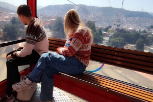 La Paz: Private City Tour with Cable Car & Moon Valley Visit