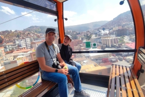 La Paz: Private City Tour with Cable Car & Moon Valley Visit