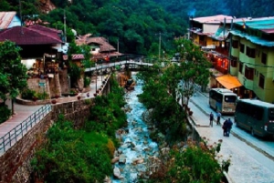 Machu Picchu: Guidet og billett Machupicchu + transferbuss