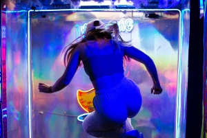 Medellin: City Tour & Comuna 13 Graffiti Tour