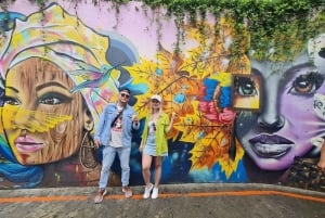 Medellín: Wycieczka po dzielnicy Comuna 13 z przejażdżką kolejką linową