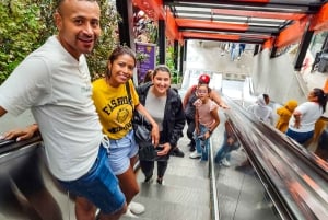 Medellin: Comuna 13 Graffiti Tour, uliczne jedzenie i kolejka linowa