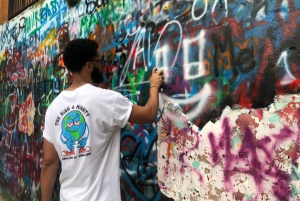 Medellín:Comuna 13 histoire-alimentation-peinture à la bombe