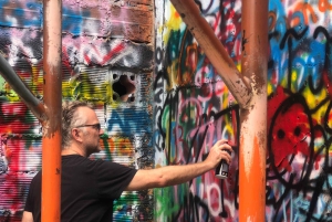 Medellín:Comuna 13 histoire-alimentation-peinture à la bombe