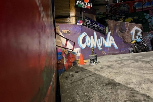 Medellín: Comuna 13 Night Tour, Paint Wall, Eat Local Snack