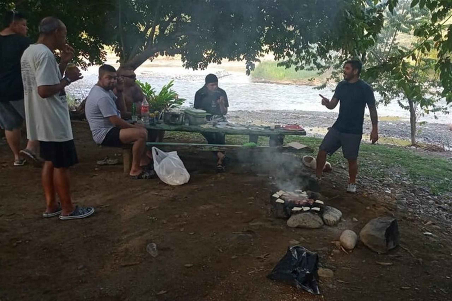 MedellÃn: Ganztägiges privates Picknick am Flussufer