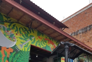 Medellin: Guatape, El Peñol Coffee Farm Private Tour & Fruit