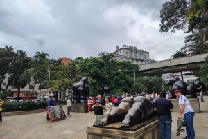 Medellin: Rondleiding met gids met culinaire stops