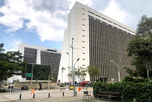 Medellin: Rondleiding met gids met culinaire stops