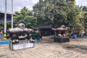 Medellin: Rondleiding met gids met culinaire stops