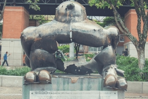 Medellin: Omvisning til fots med guide til steder du må se