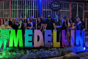 Medellín: Yksi yö ainutlaatuisilla katoilla ja yökerhoissa