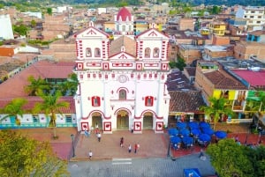 Medellín: Tour privato di Guatapé con colazione, pranzo e crociera