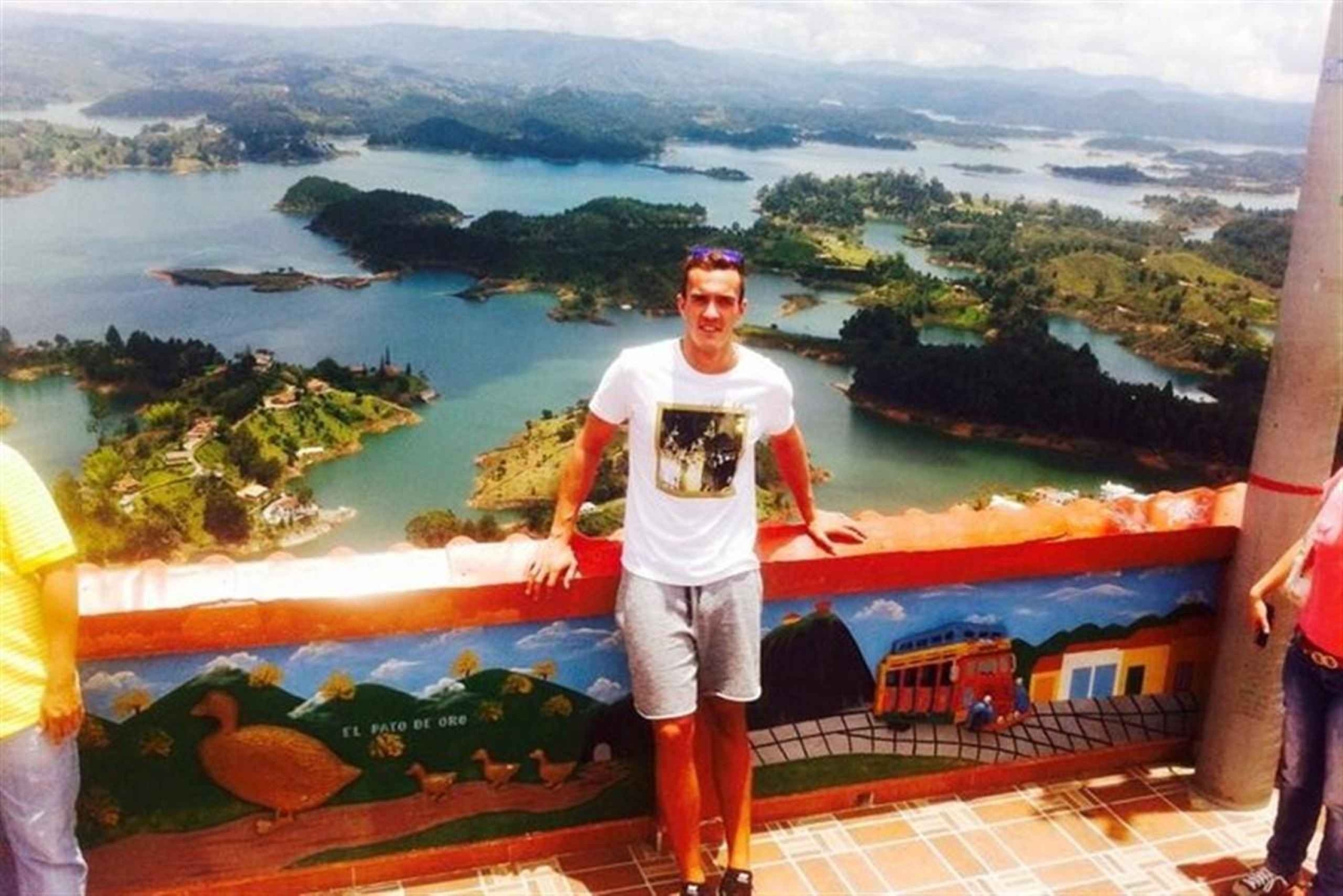 Medellin: Rionegro Half Day Layover Tour Airport Transfer