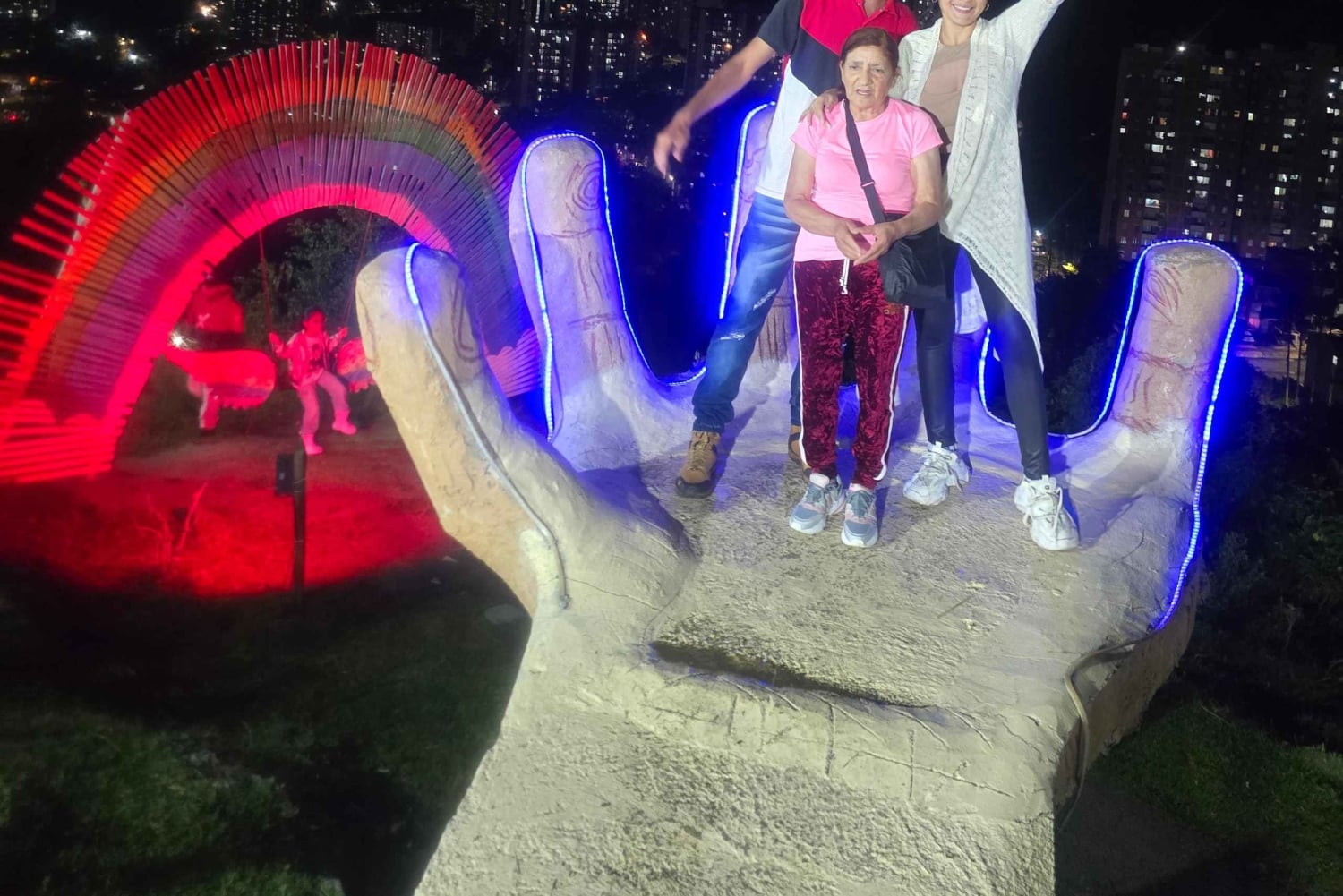 Medellin: Tour langs uitkijkpunten, selfiezone, avontuur en diner inbegrepen.