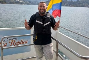 Medellin: Tour a Guatape, Peñol e Barco, com Almoço e café da manhã