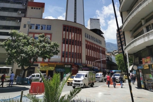 Medellín: miejskie opowieści, kolejka linowa, historia i przekąska