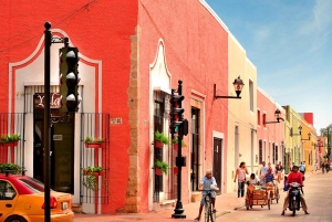 Mérida: Chichén Itzá och Valladolid Guidad tur med buffé