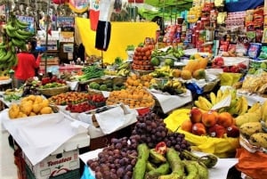 Mexico City Market Tour: Traditional Food and Murals