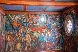 Mexico City Market Tour: Traditional Food and Murals