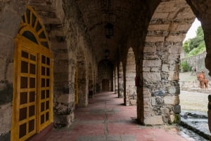 Mexico City: Private Magic Towns & Basaltic Prisms Tour