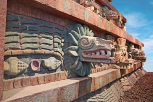 Mexico by: Tur til Teotihuacan-pyramidene og Guadalupe-helligdommen